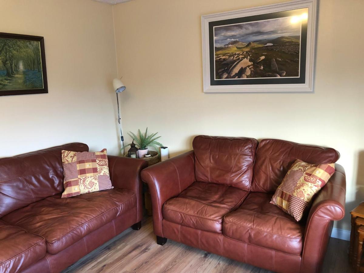Moneydarragh Cottage With Uninterrupted Mountain And Sea Views- Hot Tub Available For Hire Annalong Exterior foto
